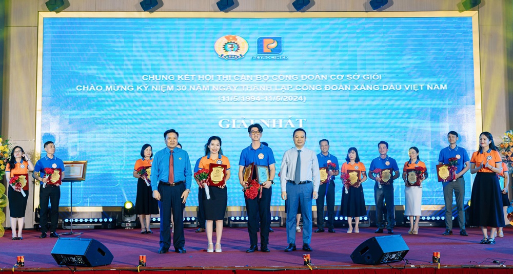 Cán bộ Công đoàn Công ty Xăng dầu B12 đạt giải Nhất Hội thi “Cán bộ Công đoàn cơ sở giỏi”