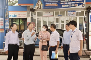 Phó Chủ tịch UBND tỉnh Hưng Yên làm việc với CNXD Hưng Yên về đảm bảo nguồn cung ứng xăng dầu trên địa bàn tỉnh