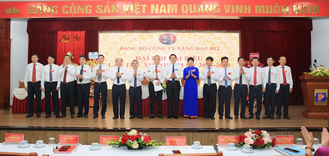 Tin ảnh: Đại hội đại biểu Đảng bộ Công ty Xăng dầu B12 lần thứ XII, nhiệm kỳ 2025-2030