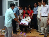 Tri ân gia đình liệt sĩ Ngô Văn Tem