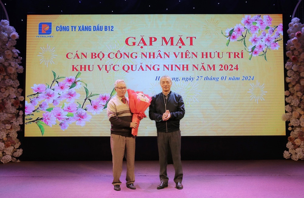 Gặp mặt cán bộ công nhân viên hưu trí trước thềm xuân Giáp Thìn 2024