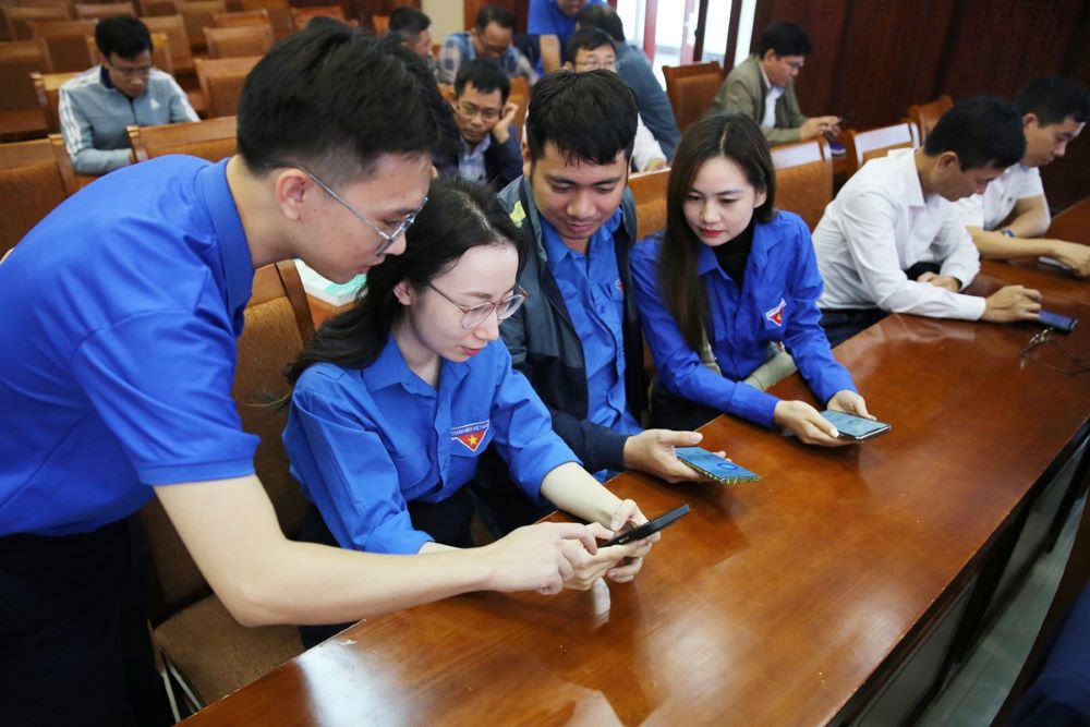Truyền thông nội bộ và hướng dẫn cài đặt ứng dụng Văn phòng số Petrolimex Doffice