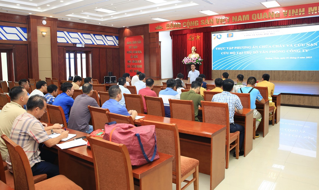 Thực tập phương án chữa cháy và cứu nạn cứu hộ tại Trụ sở Văn phòng Công ty