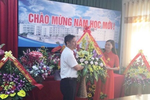 PLX B12 hòa chung không khí ngày hội tựu trường