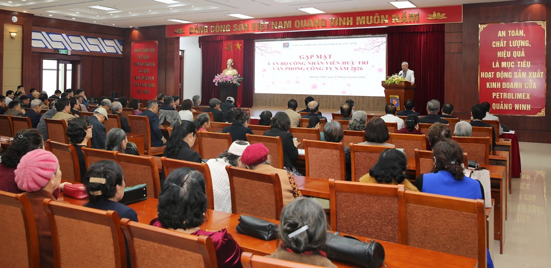 Gặp mặt cán bộ công nhân viên hưu trí trước thềm Tết Nguyên đán Bính Ngọ