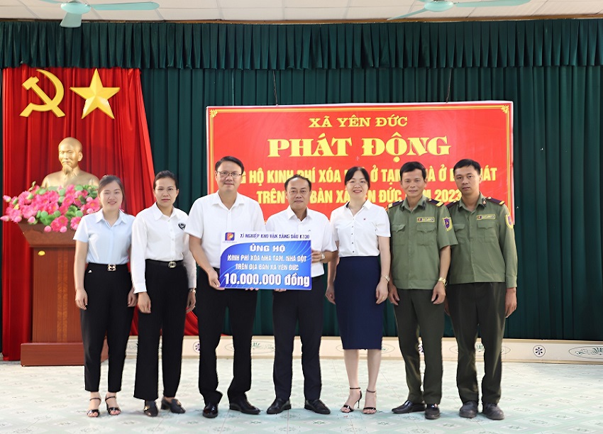 Xí nghiệp KVXD K130 hỗ trợ hộ nghèo xóa nhà tạm, nhà ở dột nát