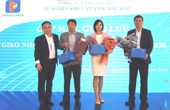 Tăng cường phối hợp trong công tác giao nhận xăng dầu đường ống