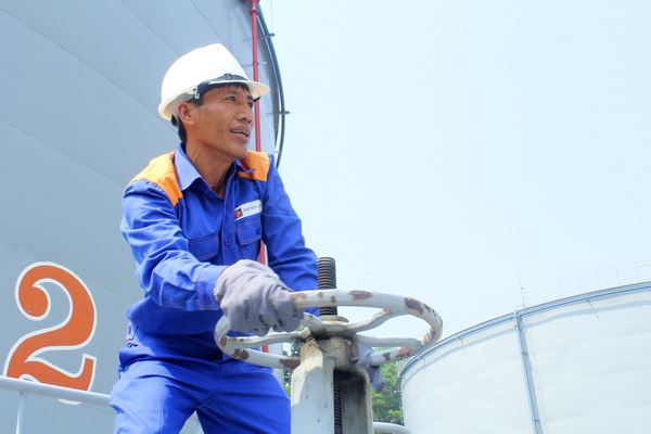 Thực hành tin ảnh tại Cảng dầu B12