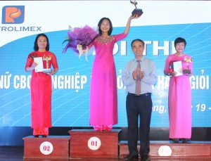 Hội thi Nữ CBCNV nghiệp vụ giỏi, bán hàng giỏi năm 2017