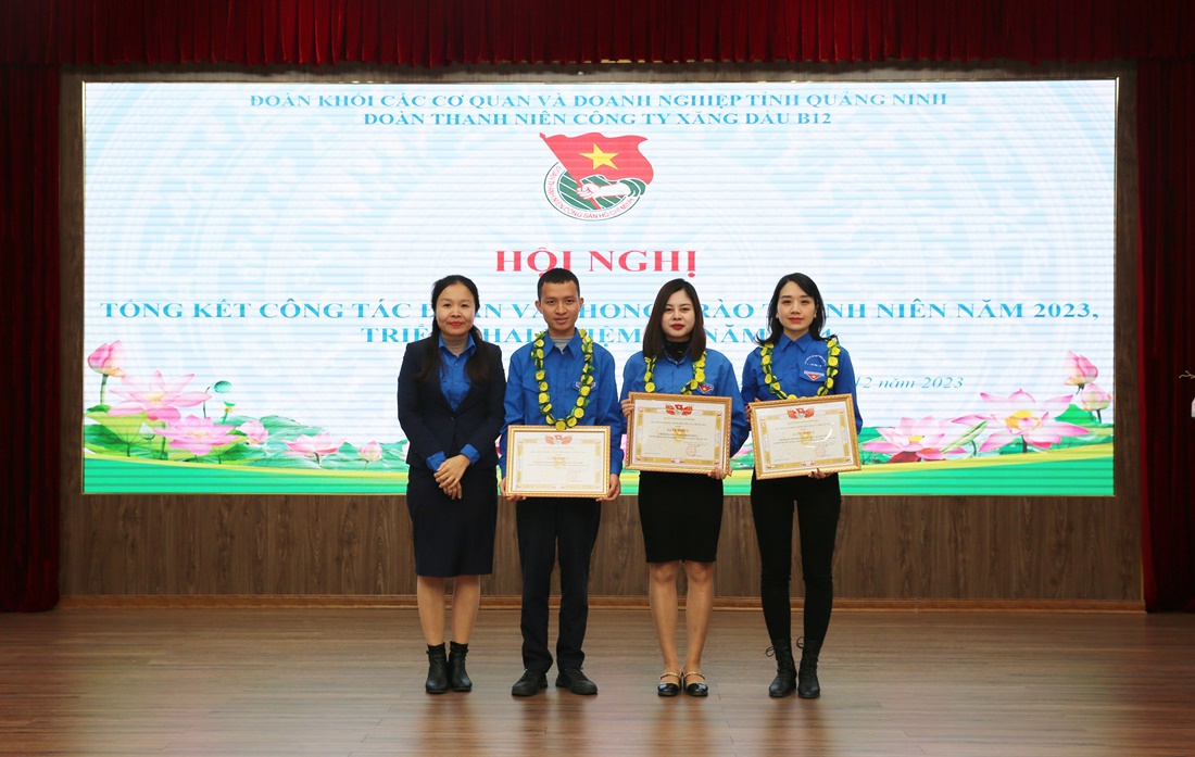Tổng kết công tác Đoàn và phong trào thanh niên năm 2023, triển khai nhiệm vụ năm 2024