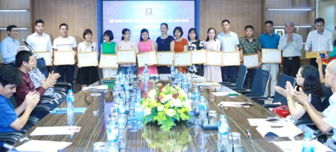 Người Thuyền phó tận tụy với công việc