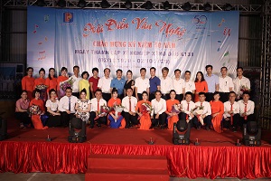 Tin ảnh: Hội diễn văn nghệ chào mừng kỷ niệm 50 năm Xí nghiệp Xăng dầu K131