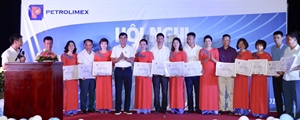 Vinh danh Cửa hàng trưởng, Nhân viên bán hàng xuất sắc