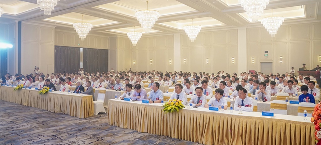 Công ty Xăng dầu B12 - 50 năm xây dựng và phát triển