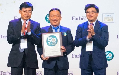 Petrolimex dẫn đầu “Top 50 công ty niêm yết tốt nhất Việt Nam 2017"