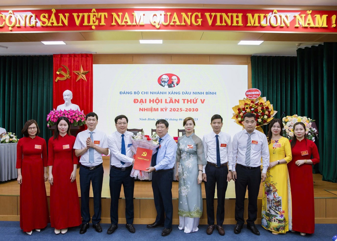 Đại hội Đảng bộ Chi nhánh xăng dầu Ninh Bình lần thứ V, nhiệm kỳ 2025-2030