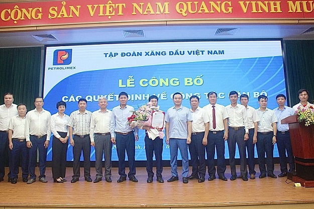 Ông Trần Minh Tiến đảm nhiệm chức vụ Quyền Giám đốc Công ty Xăng dầu Hà Nam Ninh từ ngày 01/08/2023
