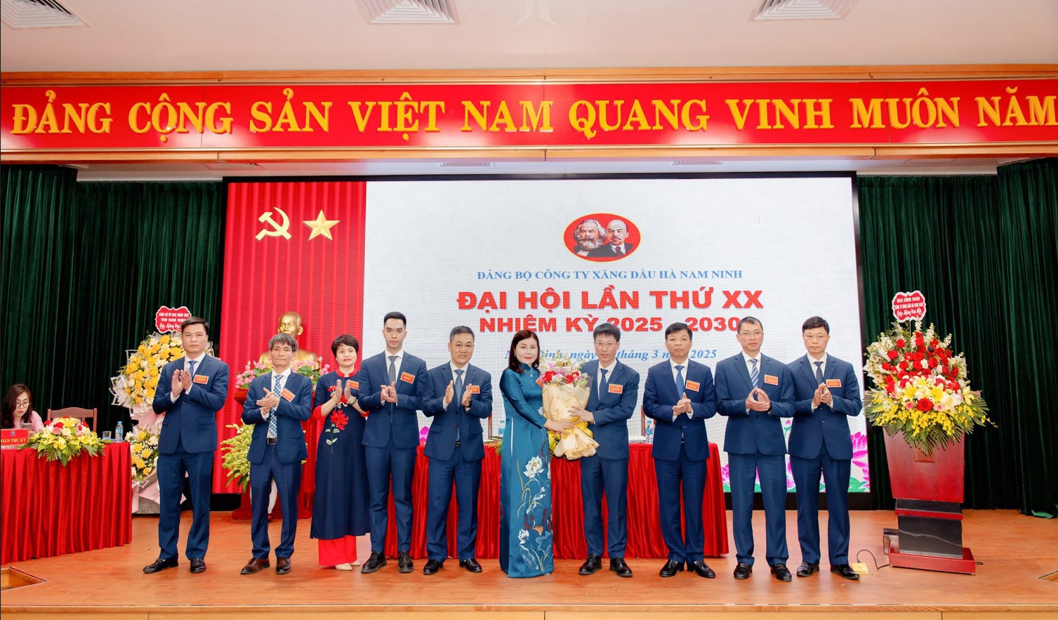 Đại hội Đảng bộ Công ty xăng dầu Hà Nam Ninh lần thứ XX, nhiệm kỳ 2025-2030: “Đoàn kết, phát triển, đổi mới và sáng tạo”