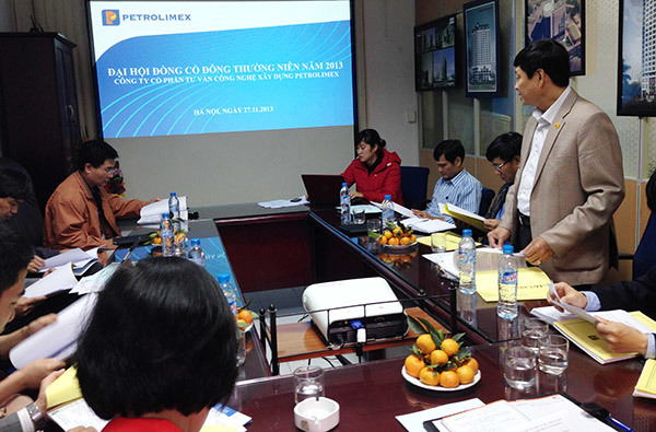 Đại hội đồng cổ đông thường niên năm 2013