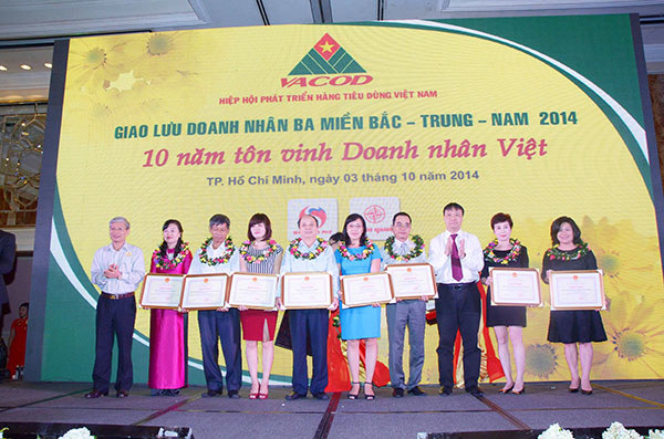 10 năm tôn vinh Doanh nhân Việt