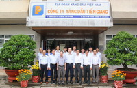 Lãnh đạo tỉnh thăm, chúc Tết CBCNV-NLĐ Petrolimex Tiền Giang