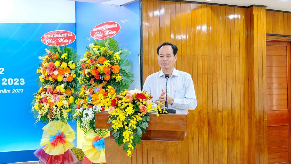 Petrolimex Tiền Giang Hội nghị Tổng kết công tác năm 2022 và triển khai phương hướng nhiệm vụ năm 2023
