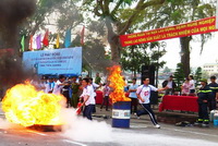 Tham gia Hội thi ATVSLĐ-PCCN năm 2012 do tỉnh Tiền Giang tổ chức
