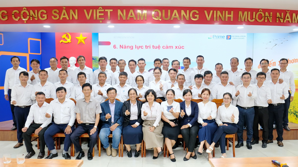 Petrolimex Tiền Giang hoàn thành khóa đào tạo “Nhà quản lý tài năng”