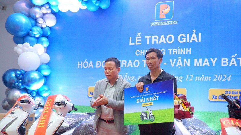 Tổ chức lễ trao giải Chương trình “Hóa đơn trao tay – Vận may bất ngờ” tại Đà Nẵng.