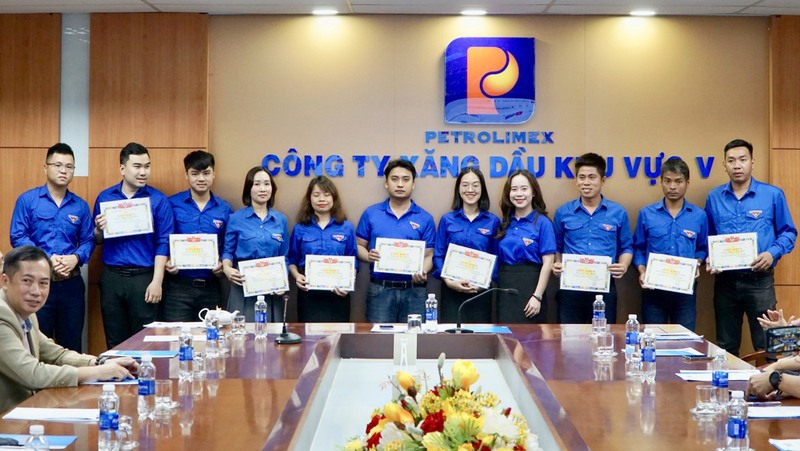 Tổ chức Hội nghị Tổng kết công tác Đoàn và phong trào thanh niên năm 2023.