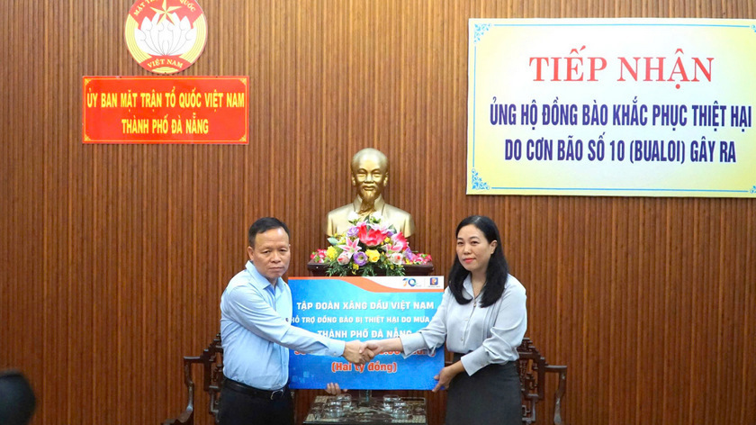 Petrolimex ủng hộ hai tỷ đồng hỗ trợ khắc phục hậu quả do mưa lũ gây ra trên địa bàn Thành phố Đà Nẵng