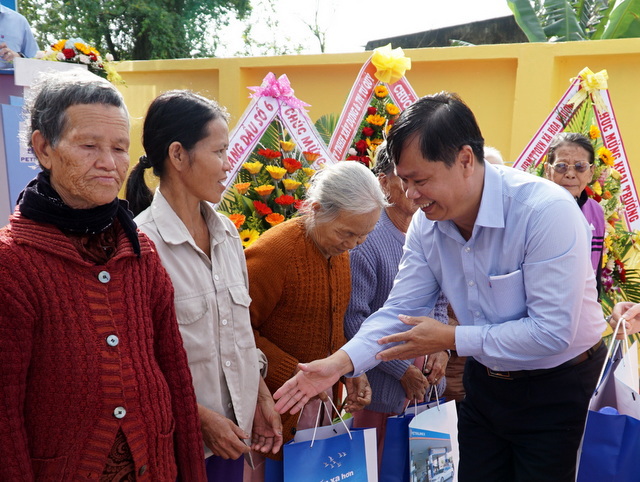 Ấm áp mùa Xuân nghĩa tình