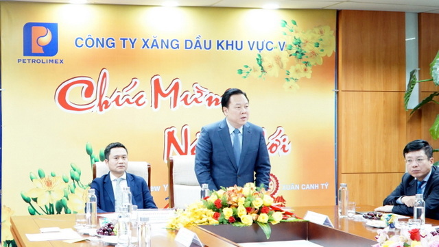 Chủ tịch CMSC Nguyễn Hoàng Anh thăm, động viên CBCNV-NLĐ Petrolimex Đà Nẵng đầu xuân Canh Tý