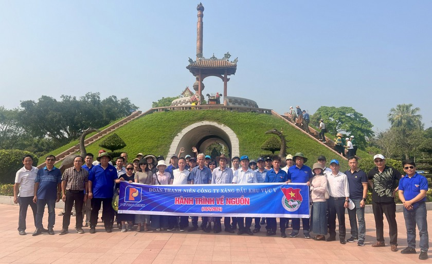 Hành trình về nguồn 2024