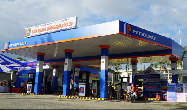 Khai trương cửa hàng xăng dầu số 30 tại Đà Nẵng