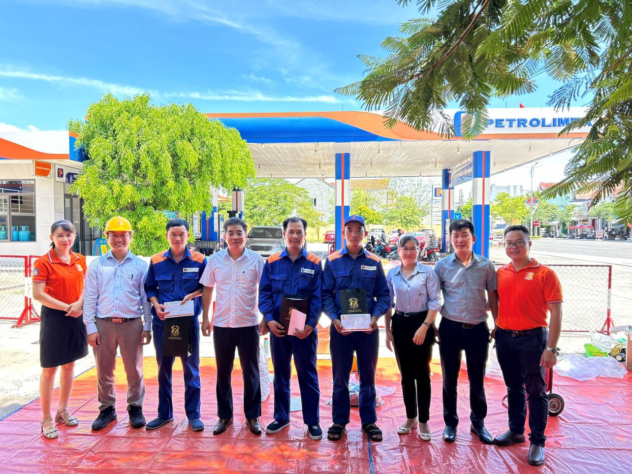 Petrolimex Quảng Nam tổ chức Tập huấn Ứng phó sự cố tràn dầu năm 2024