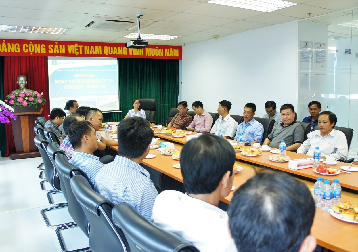 Tôn vinh thuyền viên nhân Ngày Thuyền viên Thế giới 25/6