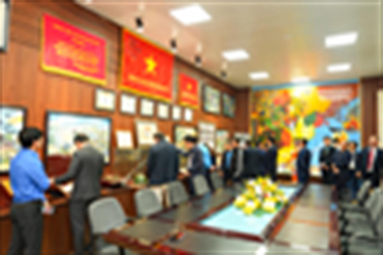 Kỷ niệm 95 năm ngày truyền thống Ngành Xăng dầu Việt Nam