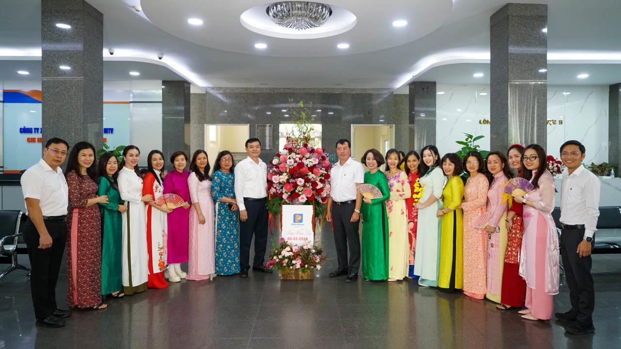 Petrolimex Sài Gòn hưởng ứng “Tuần lễ áo dài" năm 2024