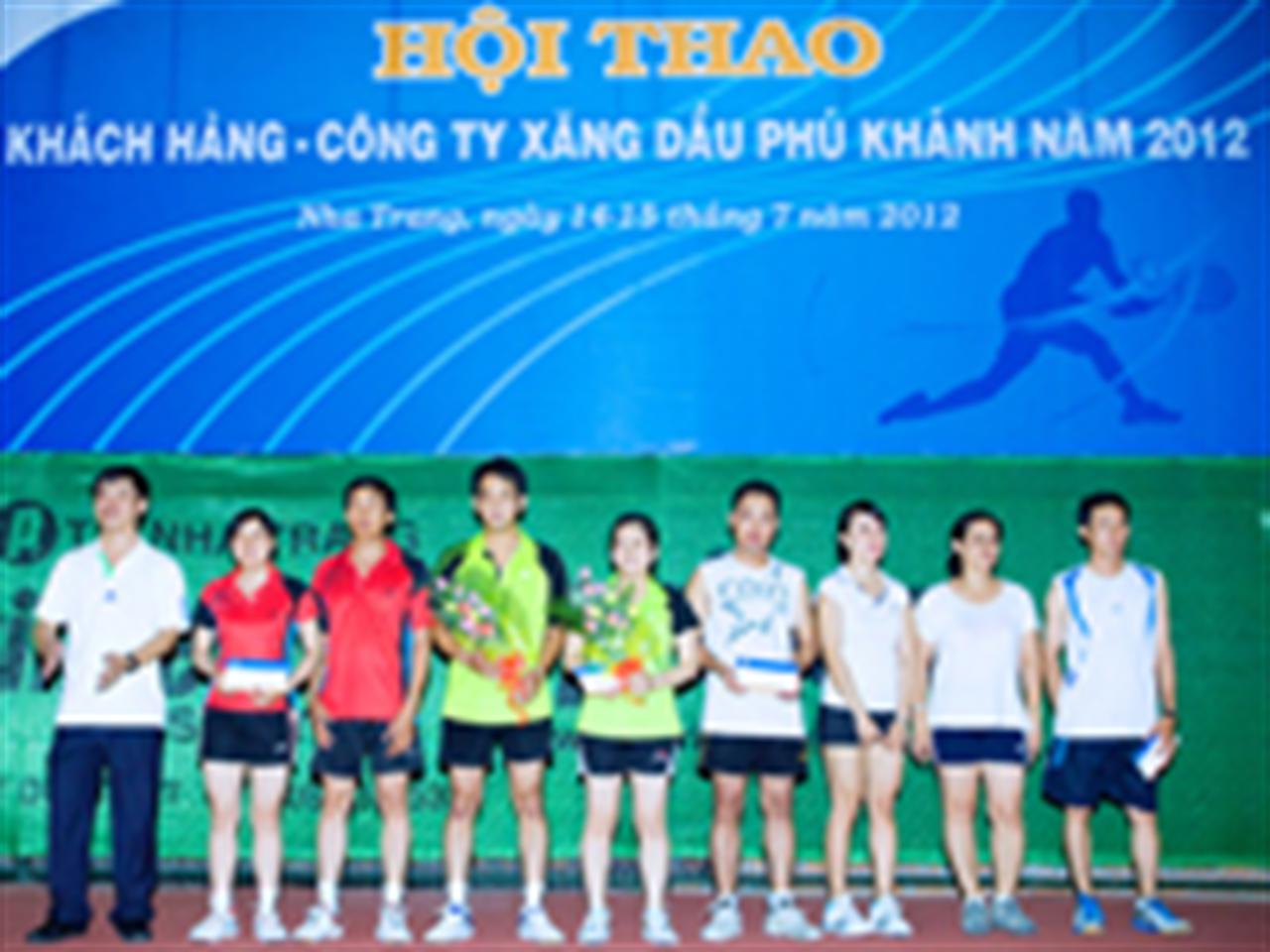 Tổ chức thành công Hội thao năm 2012