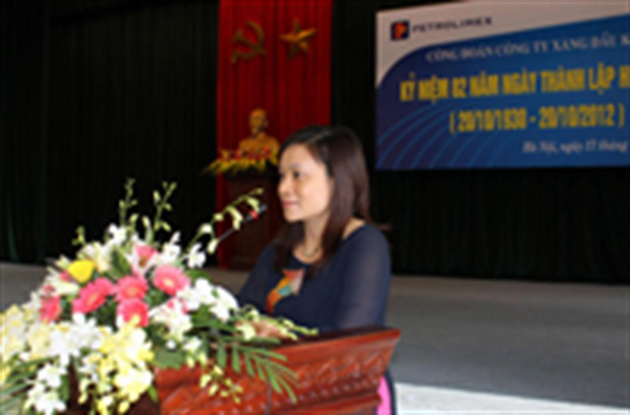 Biểu dương nữ CNVC-LĐ nhân ngày 20/10
