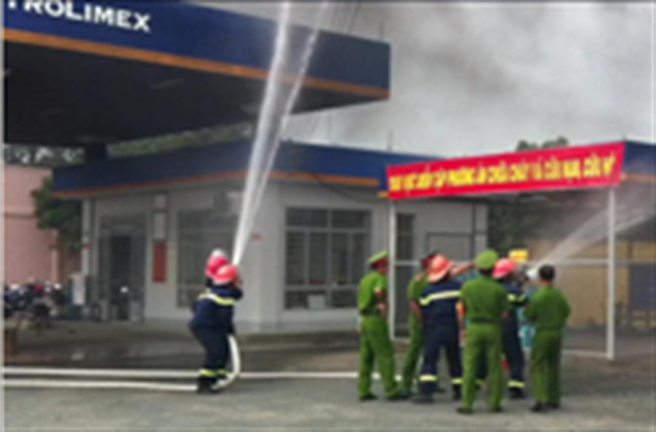 Diễn tập để nâng cao ý thức và kỹ năng PCCC