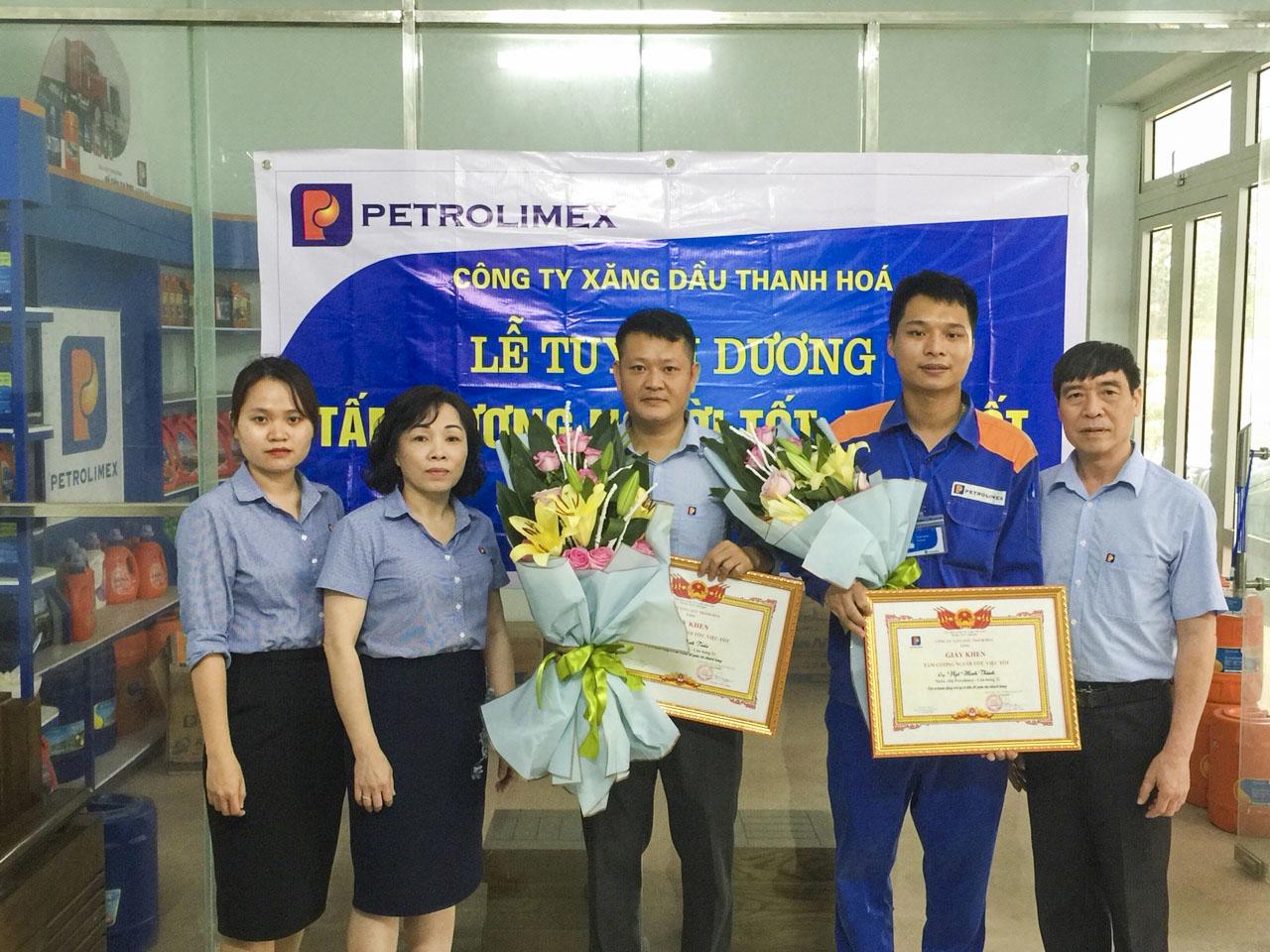 Gương tốt việc tốt tại Petrolimex - Cửa hàng 32