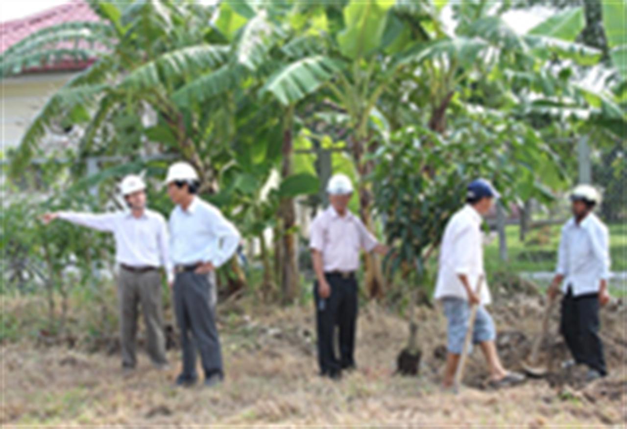 Ngày hội trồng cây tại Tổng kho Xăng dầu Nhà Bè