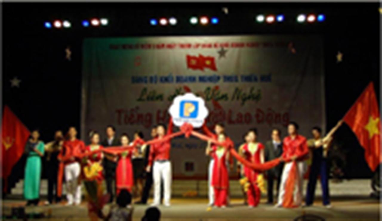 Tham gia Hội thi Tiếng hát Người lao động