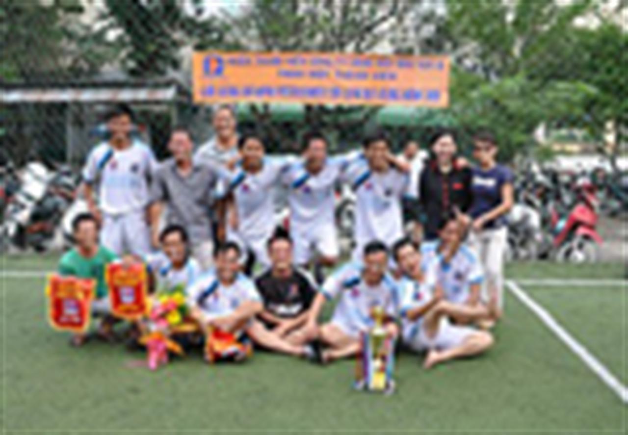 Giải bóng đá Mini Petrolimex Saigon mở rộng 2011