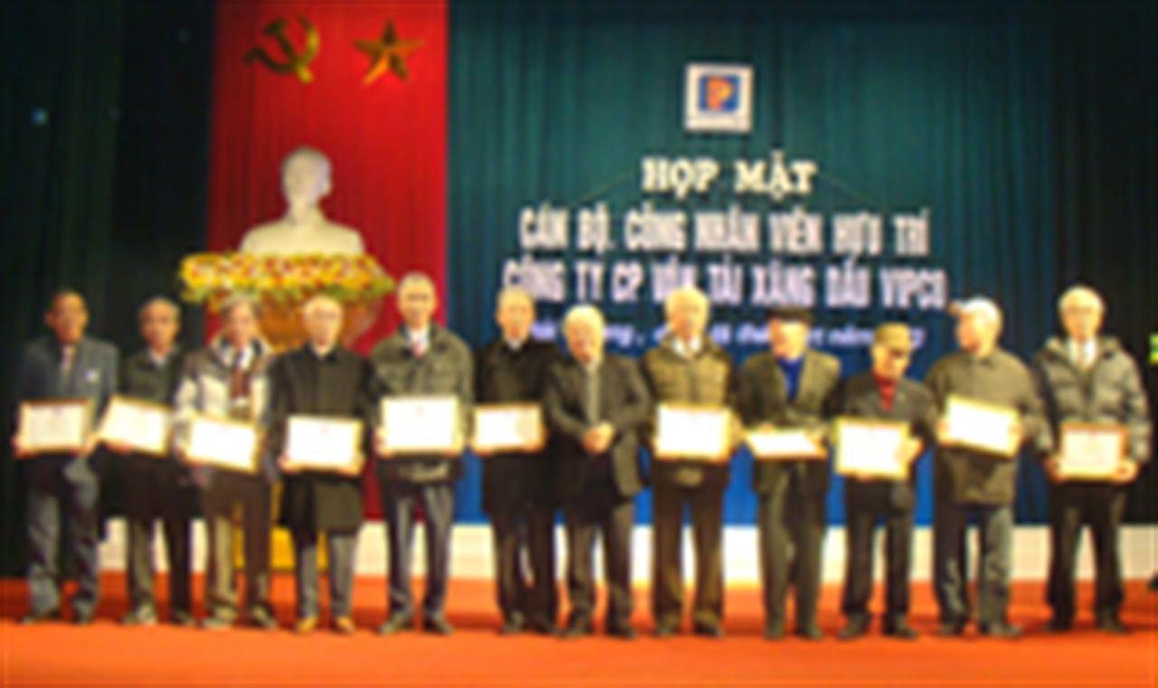 Họp mặt hưu trí VIPCO mừng xuân Quý Tỵ 2013
