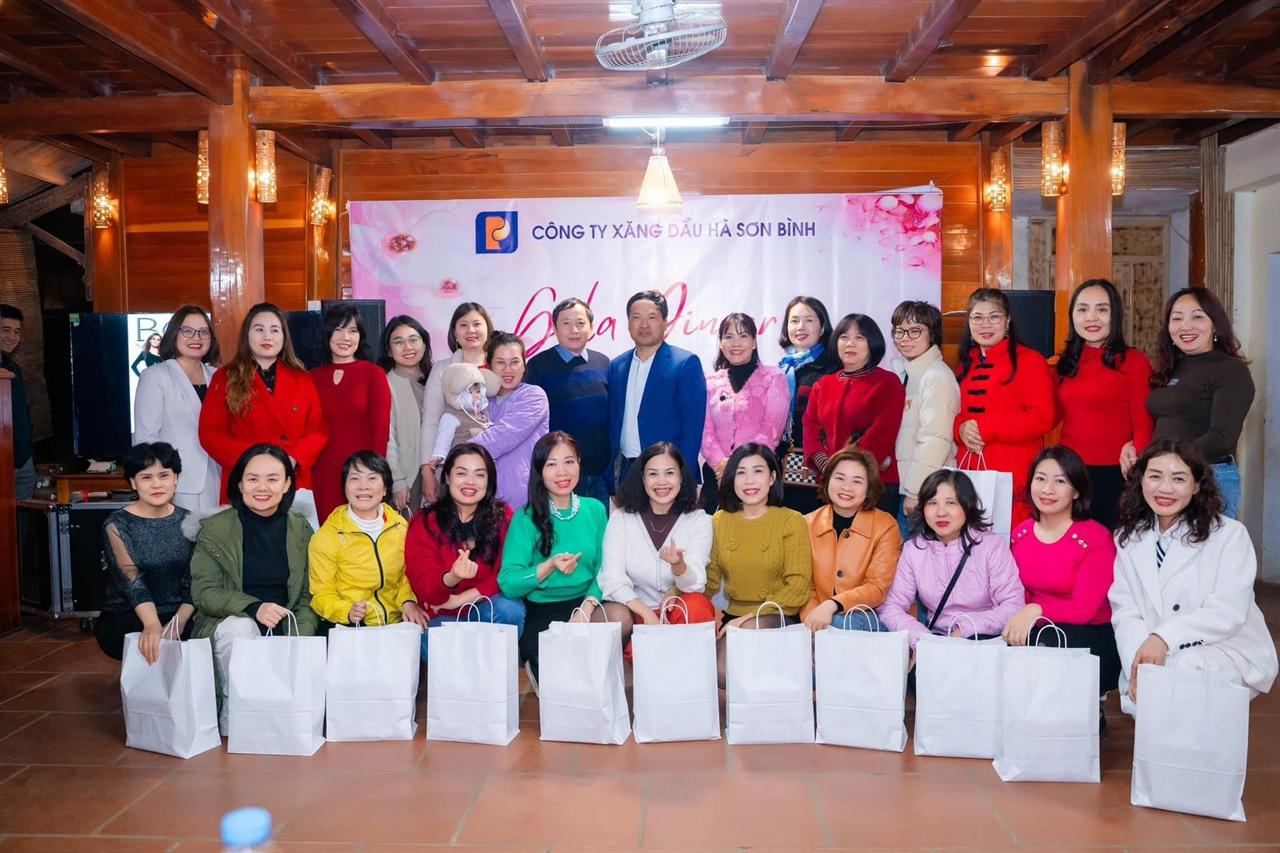 Chào mừng ngày Quốc tế phụ nữ 08/03/2024
