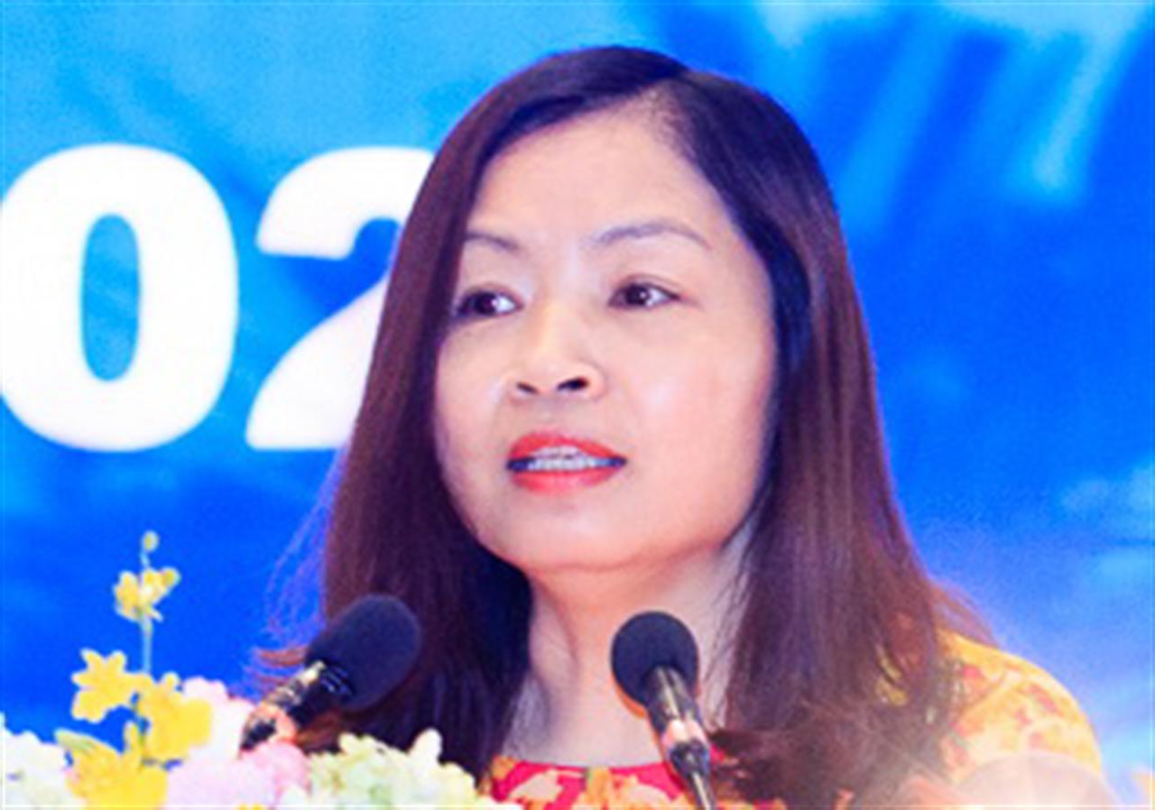Công đoàn góp phần nâng cao vị thế của lao động nữ