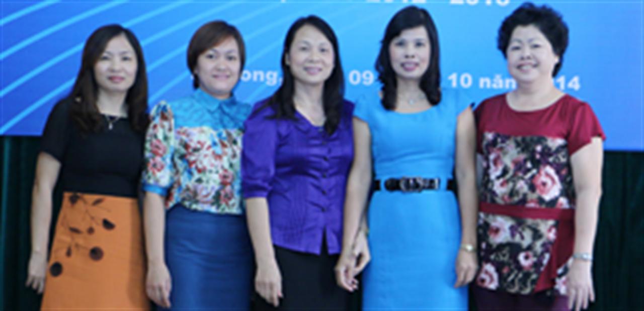 Tổ chức Hội nghị Ban Nữ công Công đoàn Xăng dầu Việt Nam tại Quảng Ninh